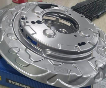 【兆恒機(jī)械】沖壓模具拉伸、成型、沖孔材料使用禁忌及折彎工藝細(xì)節(jié)處理